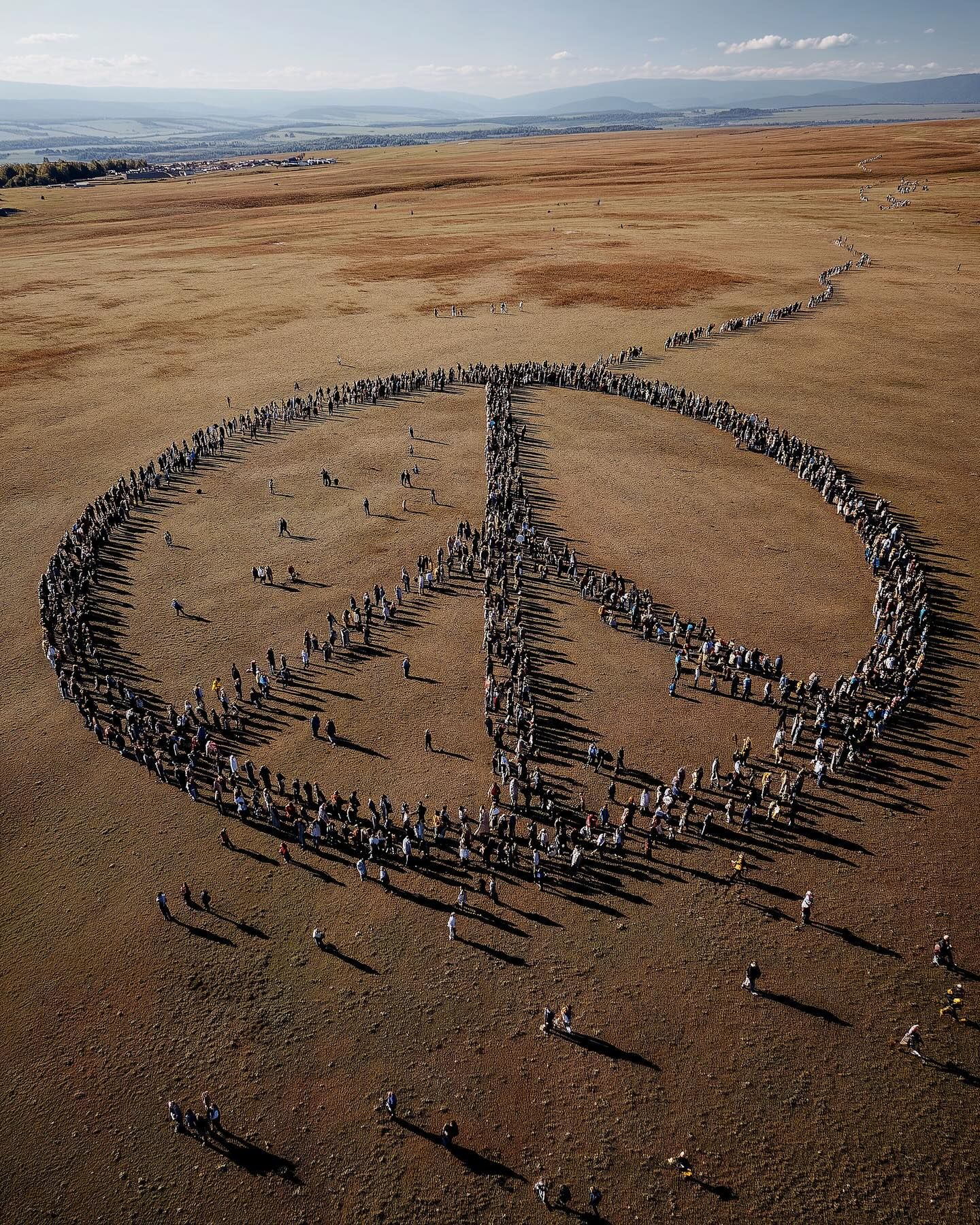 Queue for Peace